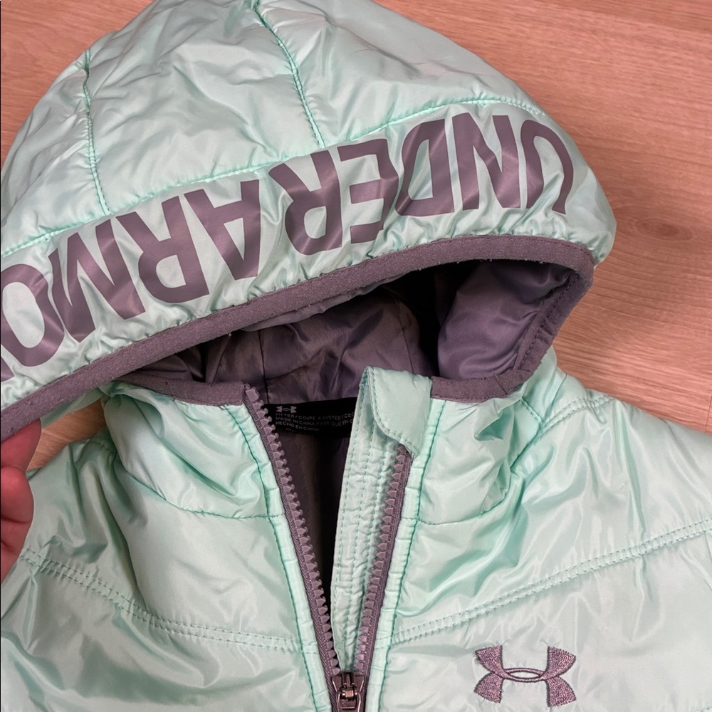 Under Armour Light Turquoise Aqua Teal & Gray Quilted Puffer Hooded Jacket - Picture 3 of 6